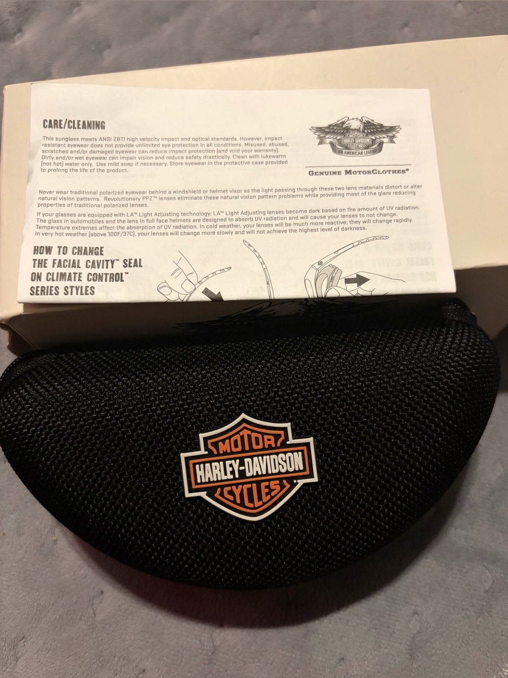 Harley-Davidson Black/Pink Women’s Riding Glasses with Durable Zipper Case